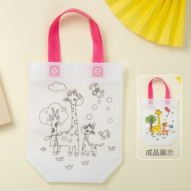 Colouring Gift Bag with 4 Color Pen Set