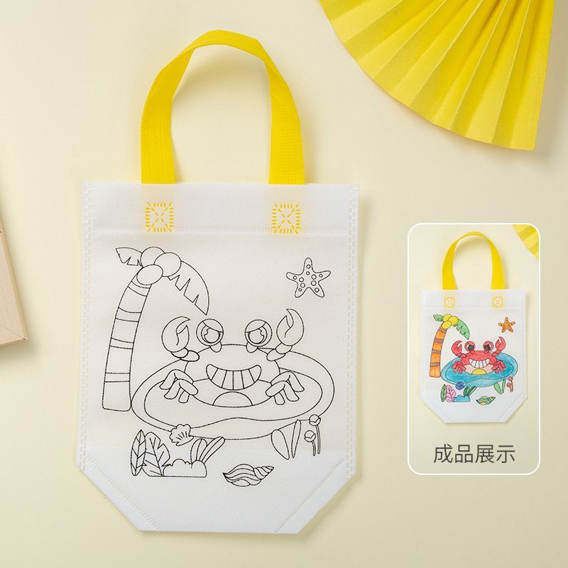 Colouring Gift Bag with 4 Color Pen Set