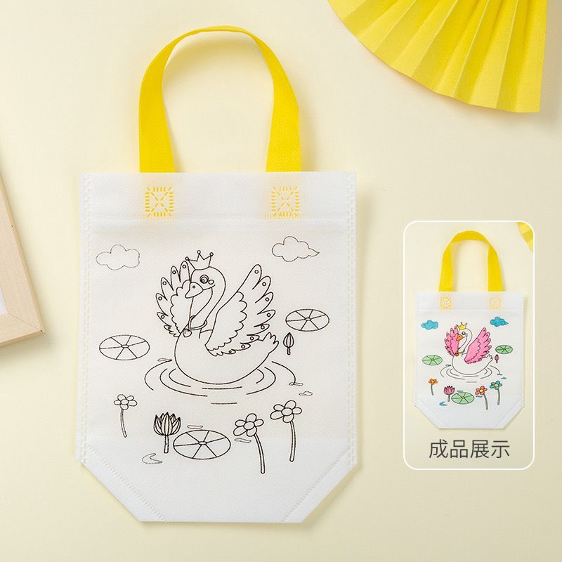 Colouring Gift Bag with 4 Color Pen Set