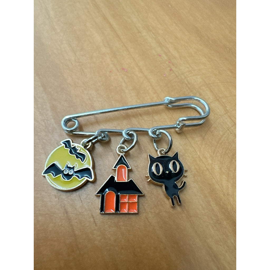 SG Ready Stock | Customized Halloween Charm on Pin | Build You Own Halloween Charm | Christmas | Birthday Gift